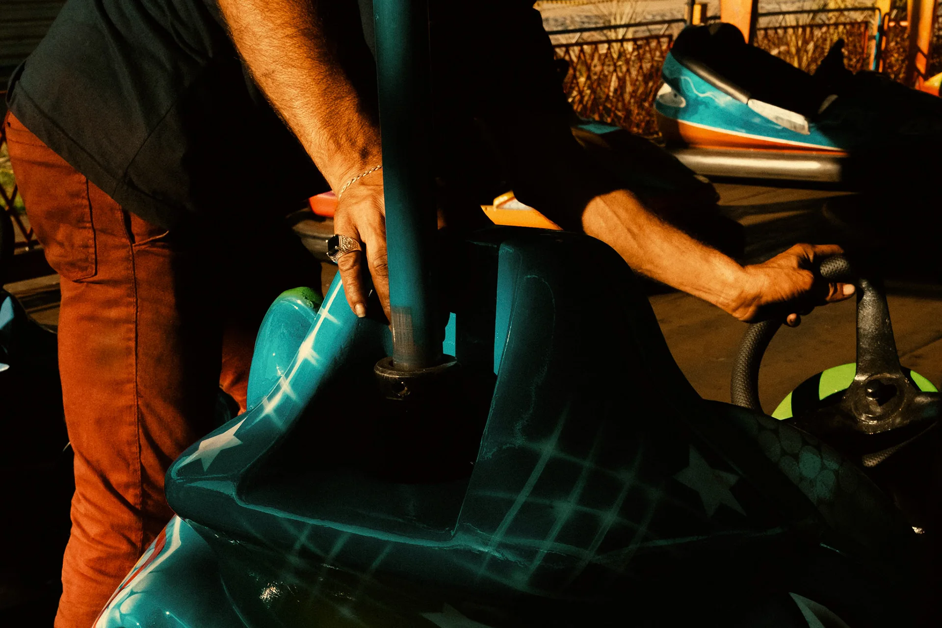 Fragments: photograph by Leo Saraiva, image 7